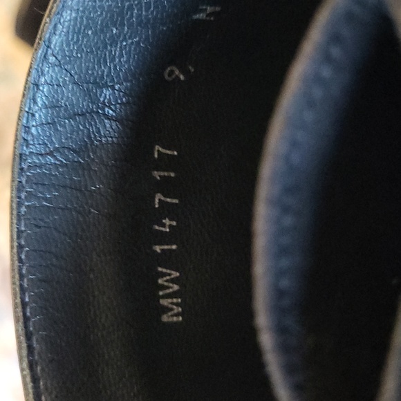 Stuart Weitzman Goreit Gore-Tex Waterproof Black Ankle Boots Booties size 9 - Picture 7 of 7